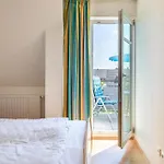 Haus Neptun 08 *